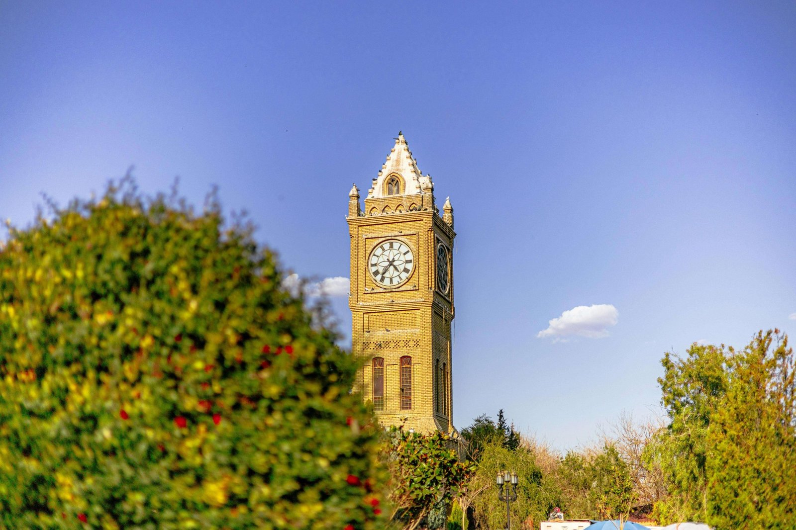 All Kurdistan Tour 6- Day Journey -Sulaymaniyah- Erbil- Dohuk,-Amadiya-Soran