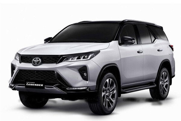 Toyota Fortuner (2024)